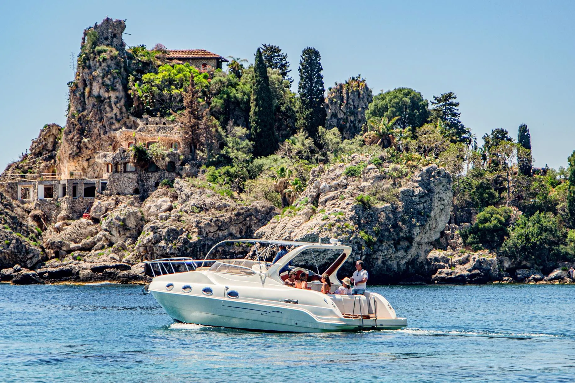 Coverline Sport 32 · Isola Bella, Taormina
